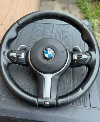 BMW 5 F10 F11 Steering wheel