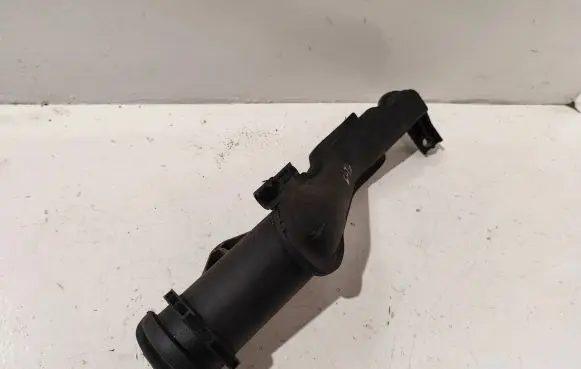 Volvo V50 Oil fill pipe 9654733980 PA6GF35