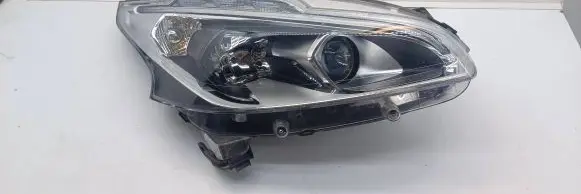 Peugeot 208 Headlight/headlamp 9822690180 90132562