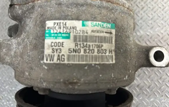 Audi Q3 8U Air conditioning (A/C) compressor (pump) 5N0820803H