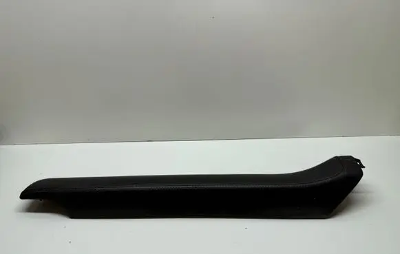 Ram 1500 DT Panel trim 5YN901XTAB 01183280015 2336987XE