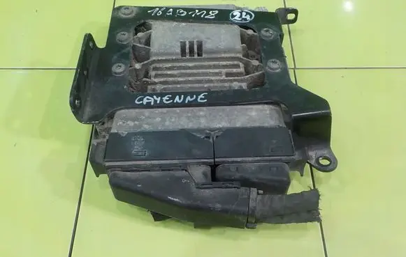 Ford Kuga I Engine control unit/module 022906032LJ
