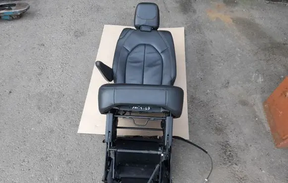 Chrysler Pacifica Rear seat NERA