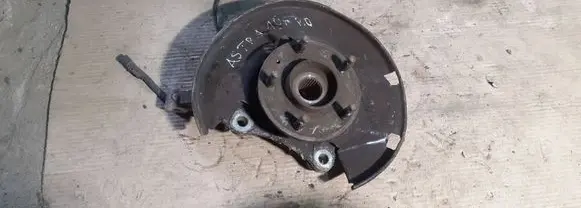 Opel Astra J Front wheel hub 13324458 367973422