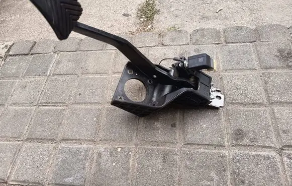 Hyundai i30 Accelerator throttle pedal bracket 32802-1H130