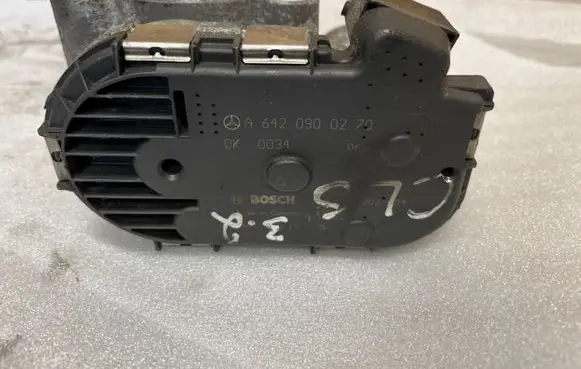 Mercedes-Benz E W211 Throttle valve A6420900270