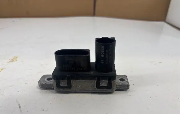 Land Rover Evoque I Glow plug pre-heat relay GX7312B533AD FC9YG