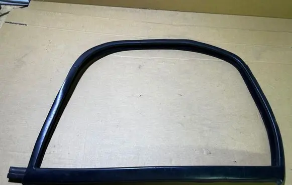 Fiat Ducato Front door rubber seal B386