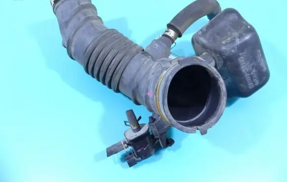 Toyota RAV 4 (XA30) Intercooler hose/pipe 17880-28240 IMPRK1324611