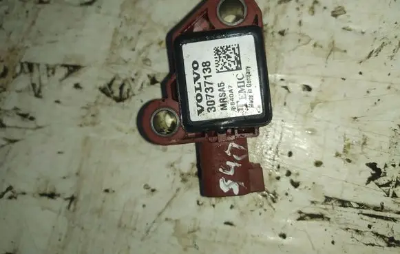 Volvo S40 Airbag deployment crash/impact sensor 30737138