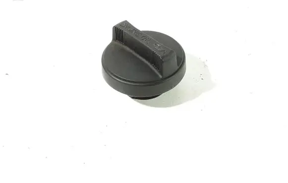 Toyota C-HR I Oil filler cap 
