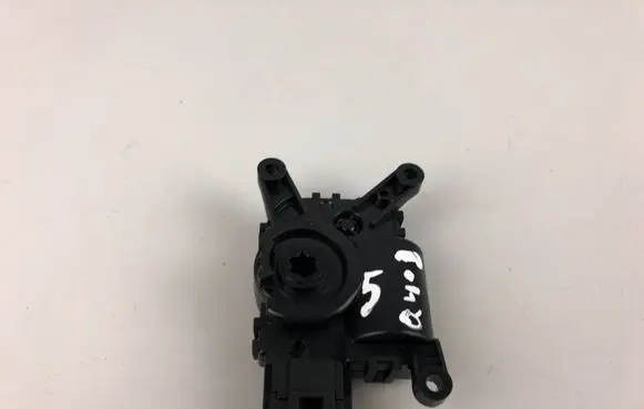 Audi Q4 e-tron Air flap motor/actuator 5WA907511C