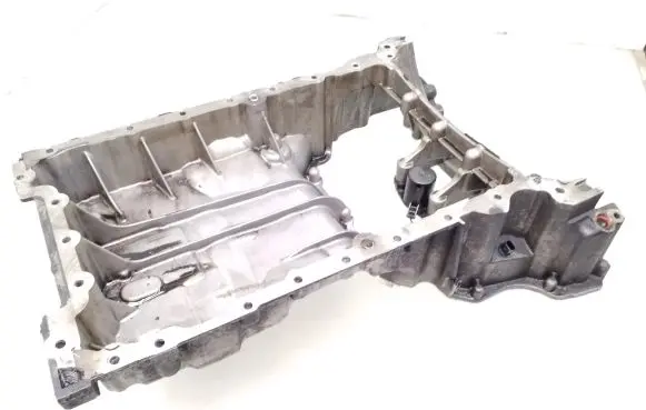 Mercedes-Benz CLS C218 X218 Oil sump R6420142602 A0011531332