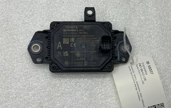 Toyota Yaris Cross Distronic sensor radar 882100D010