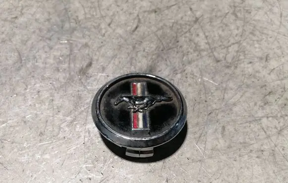 Ford Mustang V Original wheel cap 5W1J1A096BA BR331A096BA
