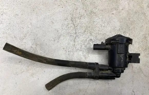 Chrysler Sebring (ST-22 - JR) Turbo solenoid valve 04591733AA