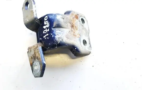 Suzuki SX4 Front door upper hinge