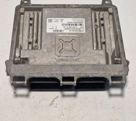 Mercedes-Benz A W169 Engine control unit/module A2661538479 A0024463140 5WK90954