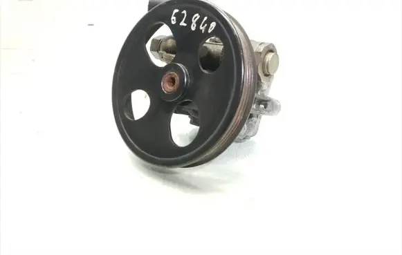 Volkswagen PASSAT B6 Power steering pump