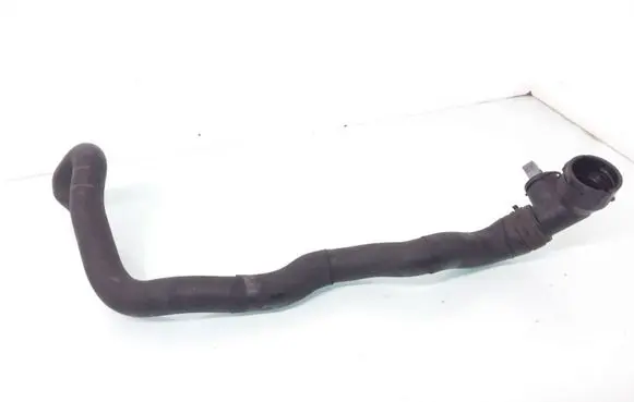 Skoda Octavia Mk2 (1Z) Engine coolant pipe/hose 1K0122051AM