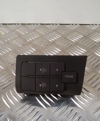 Peugeot Boxer Headlight level height control switch 7355331110 30280551 B569