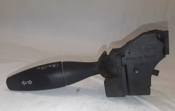 Ford Transit Indicator stalk YC1T13335AE 00SEP15CB