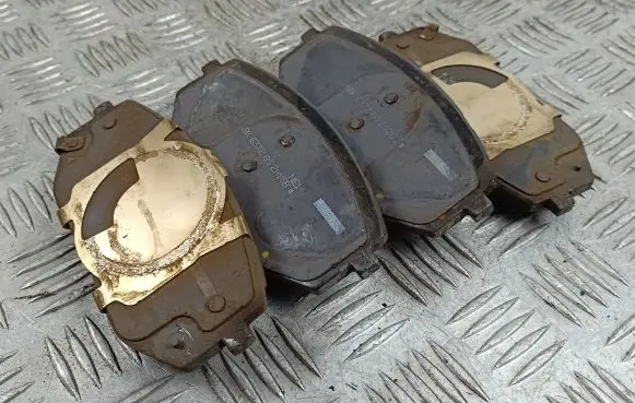 Hyundai Ioniq 5 Brake pads (front) 
