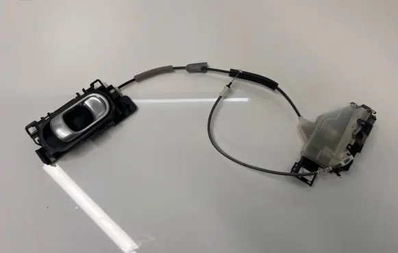 Citroen C3 Rear door lock 16942940