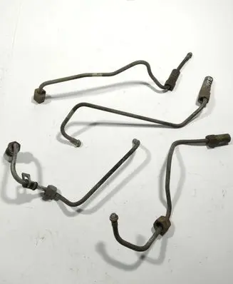 Nissan Terrano Fuel injector supply line/pipe 