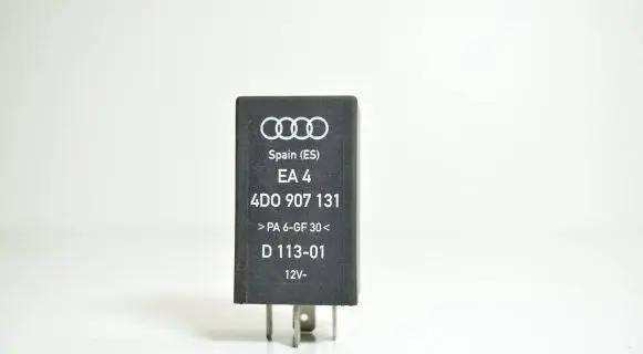Audi A4 S4 B5 8D Other relay 4D0907131