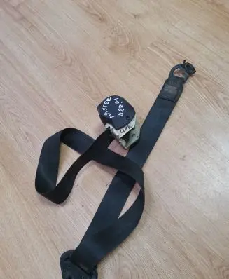 Renault Master II Front seatbelt 033000