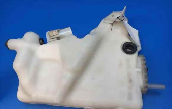 Mercedes-Benz E W211 Windshield washer fluid reservoir/tank 2118601460