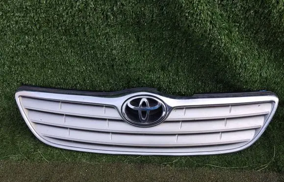 Toyota Avensis T250 Front grill 5311402060 5310002110