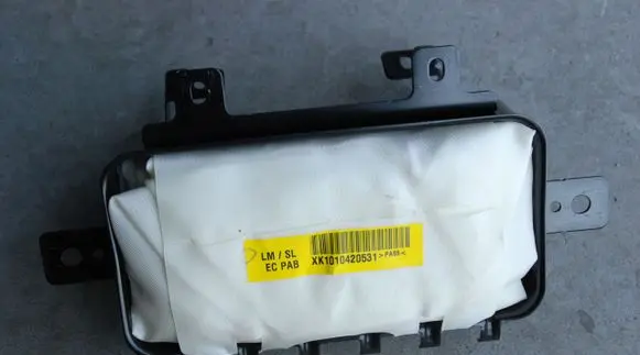 KIA Sportage Passenger airbag 845303U000