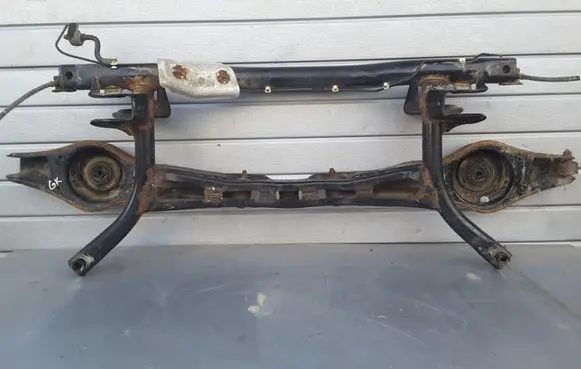 Volkswagen Jetta VI Rear subframe 5C0500025