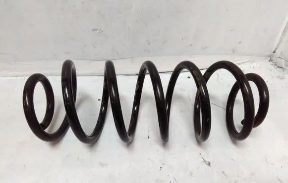 Toyota Prius (XW30) Rear coil spring