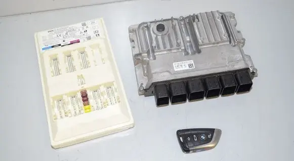 BMW X3 G01 Engine ECU kit and lock set 5A57782 12145A57782 12145B32774