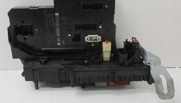 Mercedes-Benz C W204 SAM control unit 