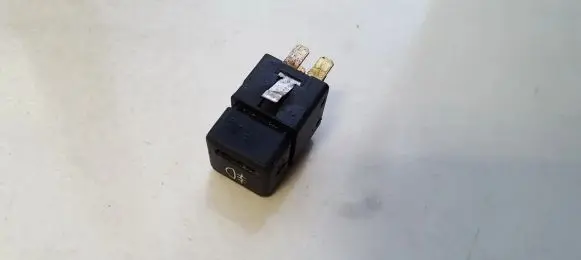 Opel Astra F Fog light switch 90228201