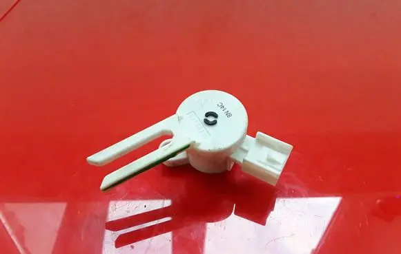 Clutch pedal sensor