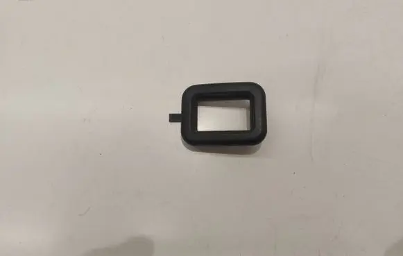 Volkswagen PASSAT B3 Front door window switch trim 357959550