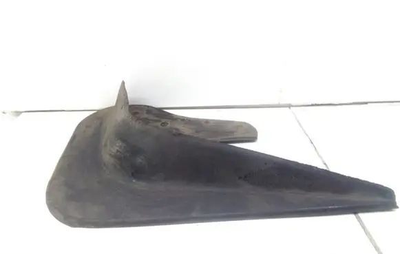 Mazda 323 Front mudguard 