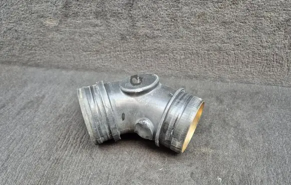 Audi A4 S4 B7 8E 8H Air intake hose/pipe 06B133356BS 06B133356S 06B133356B