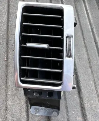 Land Rover Discovery 5 Dashboard side air vent grill/cover trim DK62046B31A HY3201815AA 09113N0003