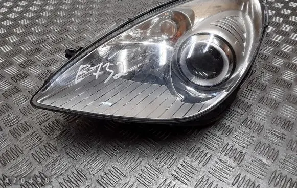Mercedes-Benz SLK AMG R170 Headlight/headlamp A1718203361