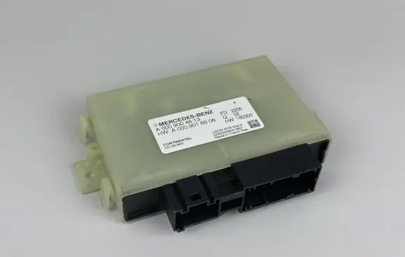 Mercedes-Benz E W213 Adblue control unit A0009004613 A0009016506 A2C16819800