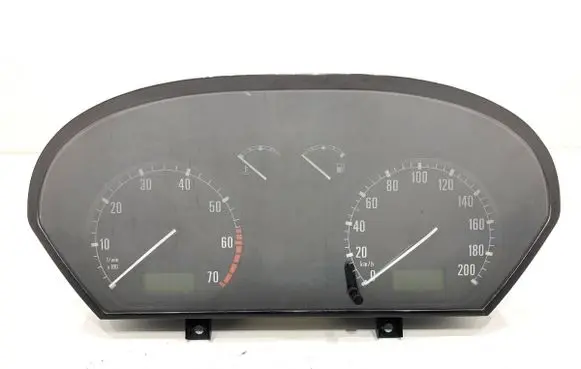 Speedometer (instrument cluster)