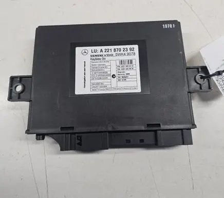 Mercedes-Benz S W221 Keyless (KESSY) go control unit/module A2218702392