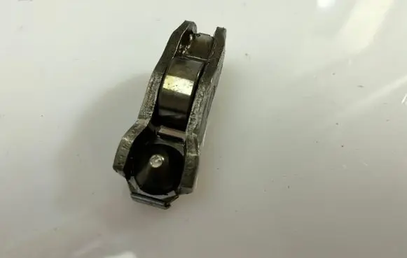 Mercedes-Benz E W211 Valve rocker arm 