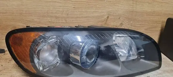 Volvo C70 Headlight/headlamp 31383190